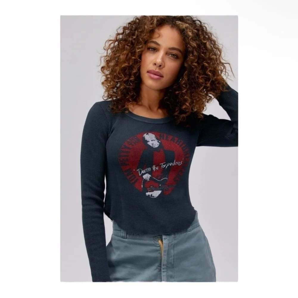 140 Daydreamer Tom Petty Damn the Torpedoes Waffle Knit Top (M, Blue, NWT)